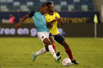 Los dirigidos por Reinaldo Rueda debutaron con victoria en el primer partido de la Copa América. La Tricolor se impuso con un tanto de Edwin Cardona.