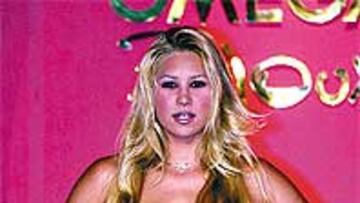 <b>MODELO.</B> El futuro de Kournikova puede estar sólo en las pasarelas.