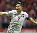 Portugal e Italia esperan evitar a Lewandowski en la repesca