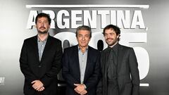 Director Santiago Mitre, actors Ricardo Darin and Peter Lanzani pose for the media at the premiere of the feature film "Argentina, 1985", in Buenos Aires, Argentina September 27, 2022. REUTERS/Magali Druscovich