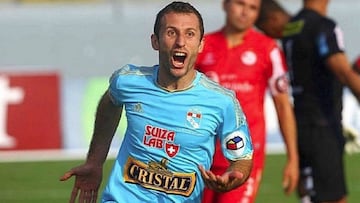 Cristal asombra con una goleada de escándalo