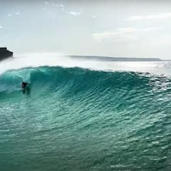 Nazaré, sin olas gigantes pero con tubos perfectos