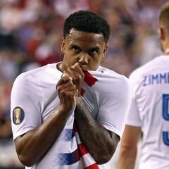 Selección de USA invita a los estadounidenses a ejercer el derecho a votar