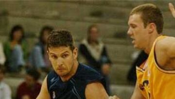 <B>CUARTA ETAPA.</B> Roberto Núñez se dispone a iniciar su cuarta etapa como jugador del Real Madrid.