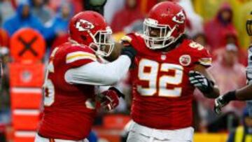 A pesar de su brillante defensa, los Chiefs no terminan de convencer de cara a los playoffs.