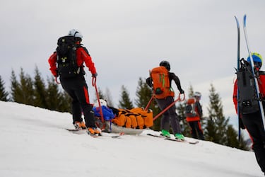 Aumentan las imprudencias en los Alpes: Todos los das va gente en chanclas a la monta?a 