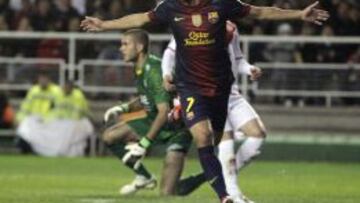 CON CARTEL. Villa está en la agenda de algunos grandes de Inglaterra. El Chelsea puja fuerte por él.