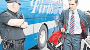 <b>EN ESCOCIA. </b>Josetxo aterrizó ayer como el resto de sus compañeros en tierras escocesas.