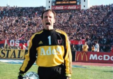 El Supermán no se destacó mucho en esta faceta, pero igual se las arregló para convertir un tanto en un amistoso frente a Wanderers en el 2001.