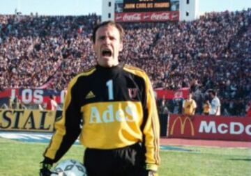 El Supermán no se destacó mucho en esta faceta, pero igual se las arregló para convertir un tanto en un amistoso frente a Wanderers en el 2001. 