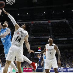 El Madrid acribilla al Estu