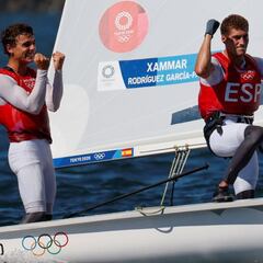 Dos eternas sonrisas