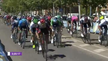 El sprint de Sebastián Molano para ganar la etapa 4 en Burgos