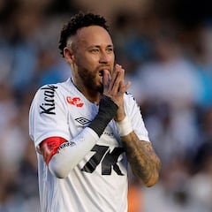 Ancelotti para los pies a Neymar