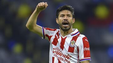 Oribe Peralta habló con los indisciplinados de Chivas