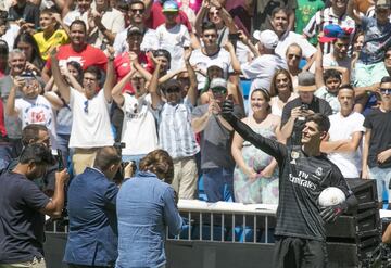 Courtois' presentation at Real Madrid in pictures