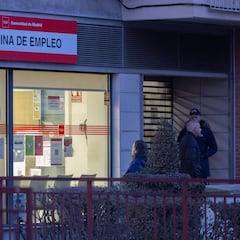 Una mujer regresa de Cuba a España y acude a la Justicia frente al SEPE para recibir un subsidio “casi secreto”