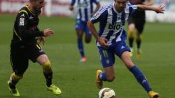 Rub&eacute;n Sobrino (d) en un partido con la Ponferradina.