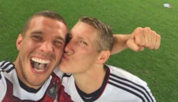 Bastian Schweinsteiger y Lukas Podolski.