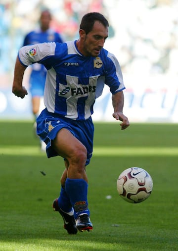 Jugó con el Deportivo tres temporada desde 2003 hasta 2006