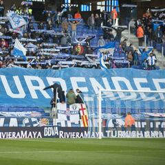 La afición se dirige a la plantilla: "Creemos en vosotros"