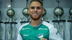 Deportivo Cali presenta a Gustavo Cuéllar