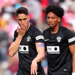 Aprobados y suspensos del Elche: Edgar y Fidel devuelven la paz