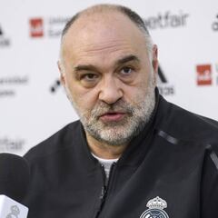 Laso confirma la baja de Ayón y la duda sobre Randolph