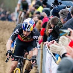 Van Aert triunfa en Zonhoven con un nuevo recital