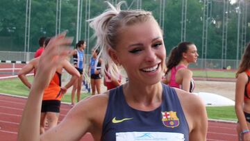 Annimari Korte tras tomar una carrera en España.