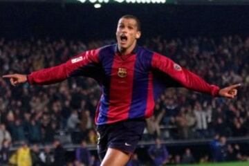 Nadie supo jamás quién o quiénes lanzaron el rumor de la opción de Rivaldo a Universidad Católica, cuando brillaba en el Deportivo La Coruña. Lo que si se sabe es que para Rivaldo, la UC jamás fue opción ya que fichó en Barcelona y años después en Milan.