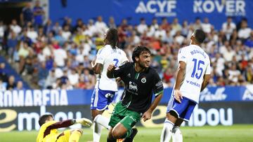 Grenier celebra su gol en La Romareda.