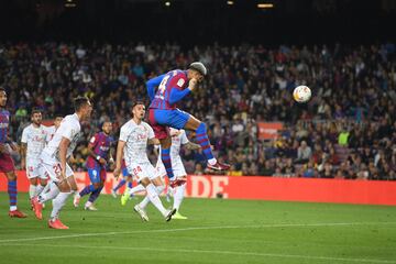 Jugada del gol anulado a Ronald Araujo por fuera de juego.