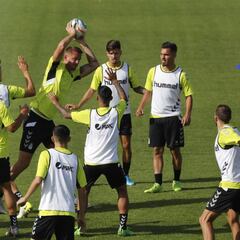 La Ponferradina quiere coger aire en casa ante Las Palmas