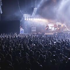 Un positivo entre los asistentes al concierto sin distancia social de Barcelona