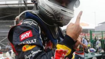 Merkel felicita a Vettel: "Me ha entusiasmado cómo ganó"