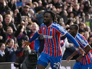 Soccer Football - Premier League - Crystal Palace v Wolverhampton Wanderers - Selhurst Park, London, Britain - February 22, 2026 Crystal Palace's Evann Guessand celebrates scoring their first goal REUTERS/Tony O Brien EDITORIAL USE ONLY. NO USE WITH UNAUTHORIZED AUDIO, VIDEO, DATA, FIXTURE LISTS, CLUB/LEAGUE LOGOS OR 'LIVE' SERVICES. ONLINE IN-MATCH USE LIMITED TO 120 IMAGES, NO VIDEO EMULATION. NO USE IN BETTING, GAMES OR SINGLE CLUB/LEAGUE/PLAYER PUBLICATIONS. PLEASE CONTACT YOUR ACCOUNT REPRESENTATIVE FOR FURTHER DETAILS..
