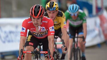 Kuss muestra las flaquezas de su líder