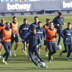 Radoja, Rochina y Postigo descansan en Copa