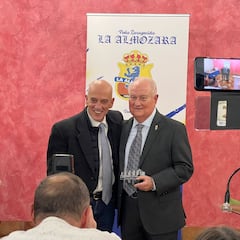 Emotivo y multitudinario homenaje a Luis Costa por su 80 cumpleaños