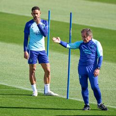 El padre de Cunha manda un recado a Simeone y elogia a Lopetegui