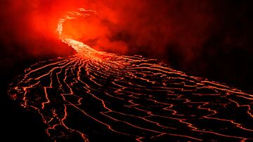 Mauna Loa volcano eruption: latest news and updates from Hawaii, alerts, ashfall