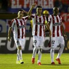 Michael Santos ilusiona con goles: suma 14 y 10 asistencias