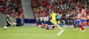 Gol de Yéremy Pino 0-1 contra el Atlético de Madrid.