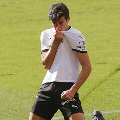 El discurso de Paulista que ensalza a sus compañeros: "Han hecho que vuelva a enchufarme"