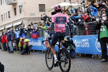 Egan Bernal, ganador de la etapa de hoy. 