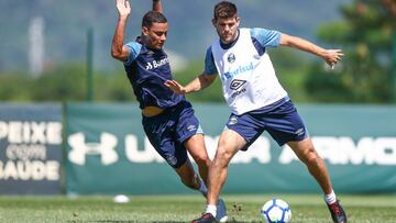 Walter Kannemann (derecha), con Gremio.