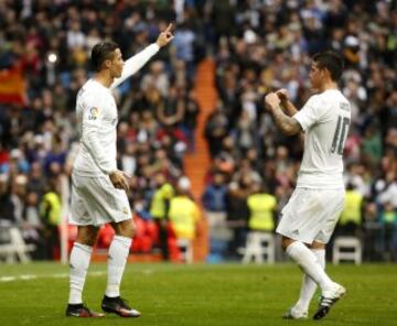 James Rodríguez juega su octavo partido como inicialista de la temporada con Real Madrid.