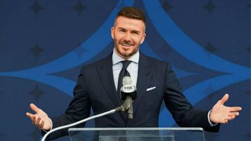 El exjugador de LA Galaxy aceptó culpabilidad sobre los cargos realizados hace poco más de tres meses por haber usado el celular mientras manejaba en Londres.
