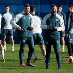 Reencuentro de Alberto González y Juanfran Funes, dos técnicos forjados desde el barro